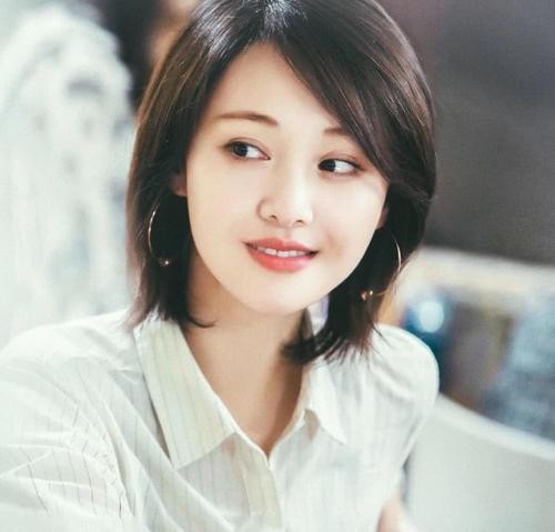 從帶貨角度來看，直播和短視頻因為本質(zhì)上的區(qū)別所以有不同的打法