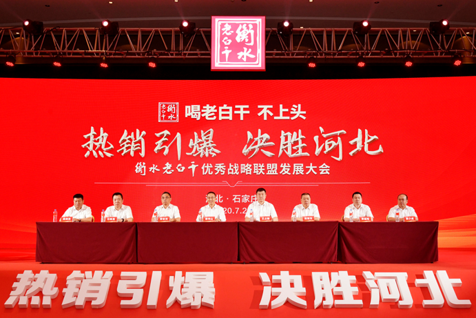 到底是怎么做到讓直播間持續(xù)有人氣的呢？