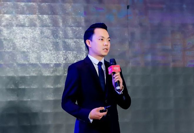 互聯(lián)網(wǎng)營(yíng)銷(xiāo)師有5個(gè)級(jí)別，5-1。目前，第2級(jí)和第1級(jí)尚未開(kāi)放