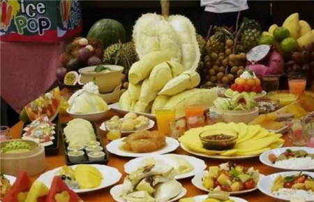 wow榴蓮干加盟品牌隸屬于廣州中鏗貿(mào)易有限公司