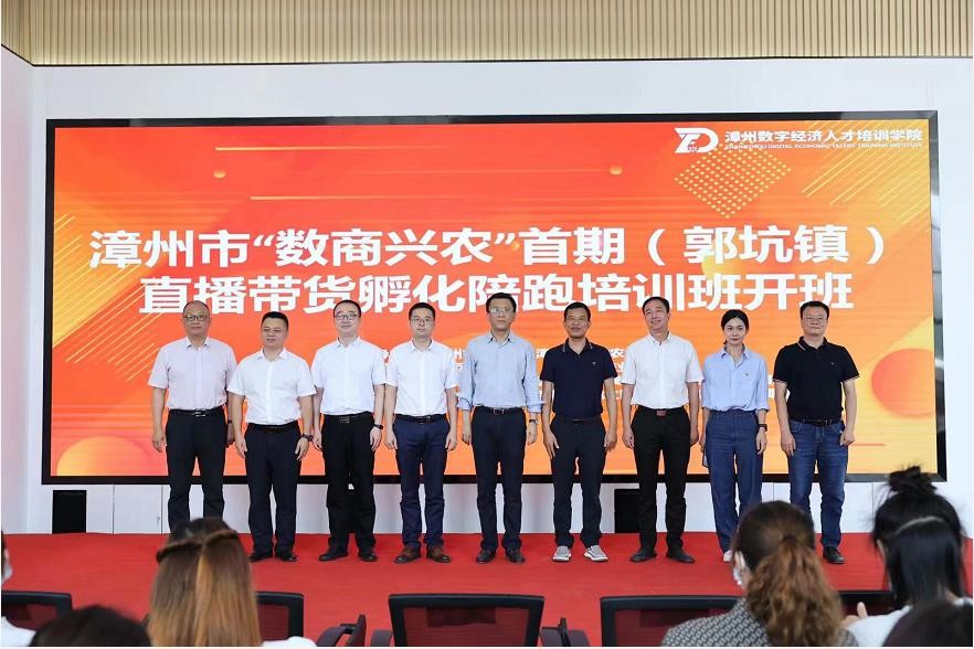 99％的新手做不好抖音不是因?yàn)樽龆兑綦y，而是因?yàn)闆]有用對(duì)方法