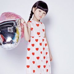 小山竹，原名紀(jì)美伊，抖音直播帶貨達(dá)人排行版、主播排名 ＞小山竹